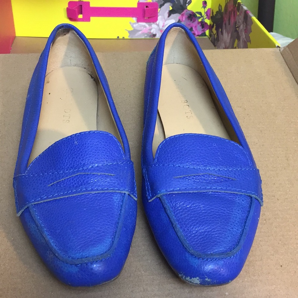 Cobalt Blue Loafers With Toe Detailing